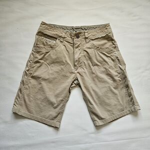 Mens Kuhl Kakhi Activewear Short Size 30 10" inseam